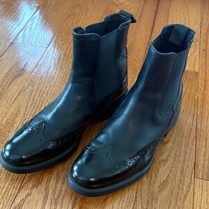 Black Leather women’s boots
